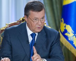 С начала года Януковичу поступило 53 ходатайства о помиловании Тимошенко