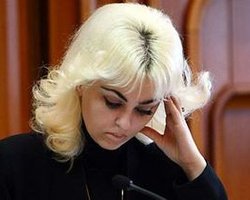 Замглавы ЦИК призывает не устанавливать результаты выборов в трех одномандатных округах