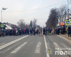 В городах Украины началась волна протестов против повышения цен на газ и свет