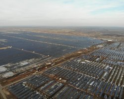 Кабмин предложил приостановить строительство новых солнечных и ветряных станций, – Буславец