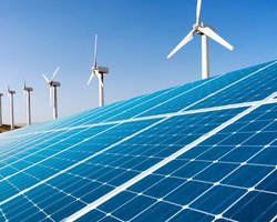 Помогут ли ветряные и солнечные станции избежать коллапса в энергетике Украины: мнение