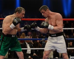 Кинопремьеры недели: Забойный реванш с Де Ниро и Сталлоне, триллер с Траволтой, драма и боевик 