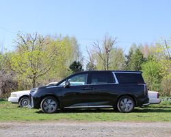 Люксовая маршрутка: тест-драйв электрического бизнесвэна Maxus MIFA 9