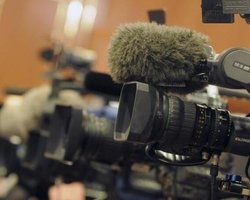 Журналистов "112 Украина", "Newsone" и "ZIK" лишили аккредитации в Раде, – депутат