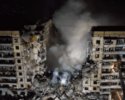 "Знайдемо всіх причетних": Зеленський відреагував на ракетний удар по будинку в Дніпрі (відео)