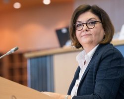 Розблокування кордону: у Єврокомісії кажуть, що на поступки вимогам польських перевізників не підуть