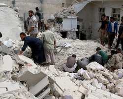 Российские самолеты сбросили вакуумные бомбы на Алеппо, - СМИ