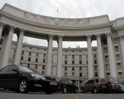 Минздрав просит МИД вызвать в Украину немецких врачей Тимошенко