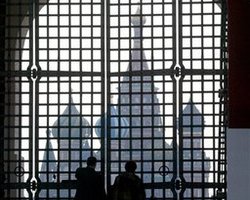 Украинское самоубийство. Российский телеканал нарисовал "апокалиптическую" картину после договора Киева с ЕС