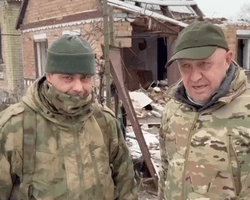 Пригожин показал наемника, который командует штурмом Соледара (видео)