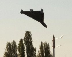 Росіяни знову атакували Чернігів дронами-камікадзе: ППО збили цілі, уламки впали біля міста (відео)