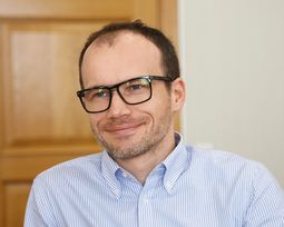 Денис Малюська