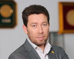 Андрей Здесенко