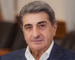 Таріел Васадзе, Укравто Груп