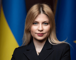 Ольга Стефанишина