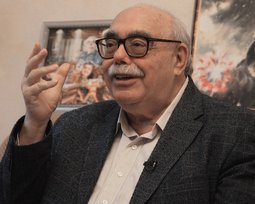 Александр Пасхавер