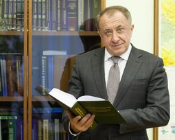 Богдан Данилишин