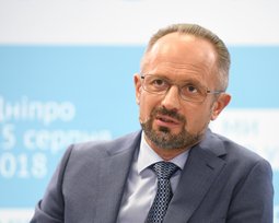 Роман Бессмертный