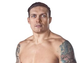 Александр Усик