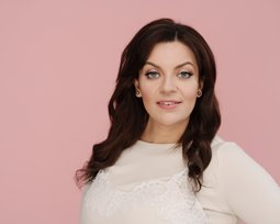 Наталия Холоденко