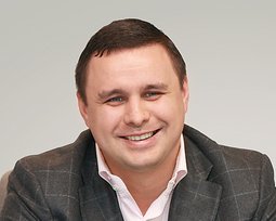 Максим Микитась