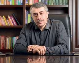 Евгений Комаровский