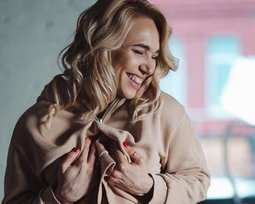 Катя Жесть