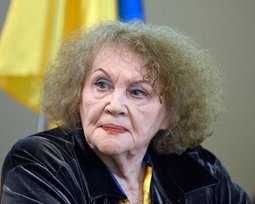 Лина Костенко
