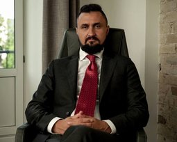 Александр Камышин