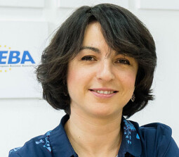 Анна Деревянко