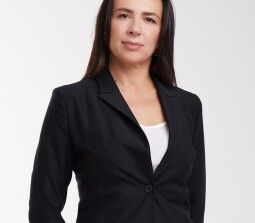 Нина Домбровская