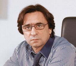 Леонид Юрушев