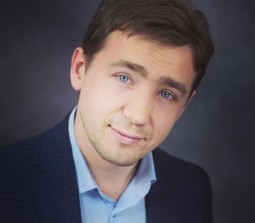 Дмитрий Василец