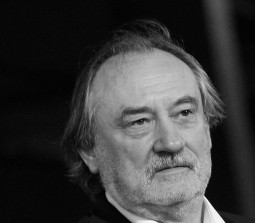 Богдан Ступка