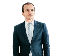 Денис Малюська