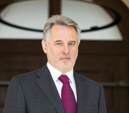 Дмитрий Фирташ