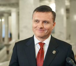 Сергей Левочкин