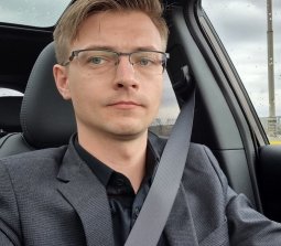 Дмитрий Лаврик