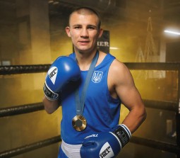 Олександр Хижняк