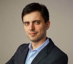 Олег Рогинский