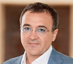 Игорь Никонов