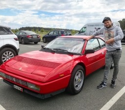 Роман Базай