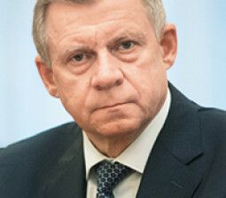 Яков Смолий