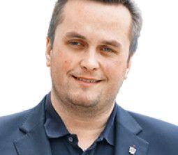 Назар Холодницкий