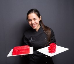 Динара Касько