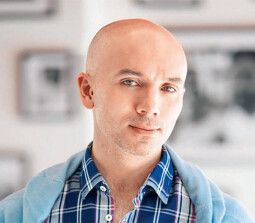 Владислав Гуристримба