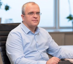 Александр Комаров, "Київстар"