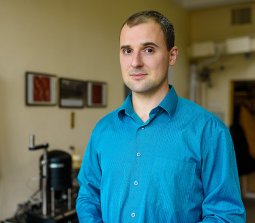 Антон Сененко