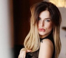 Анна Алхимова