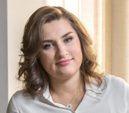 Вера Платонова